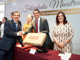 Reconoce Gobernador Durazo vocación transformadora de las maestras y los maestros: Froylán Gámez