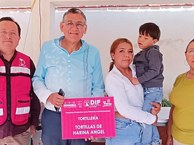 Entrega DIF Empalme apoyos del programa ‘Yo Puedo’