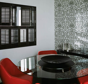 Dark-tier-on-tier-shutters.jpg