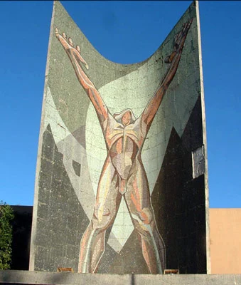 Momumento a la revolución.webp