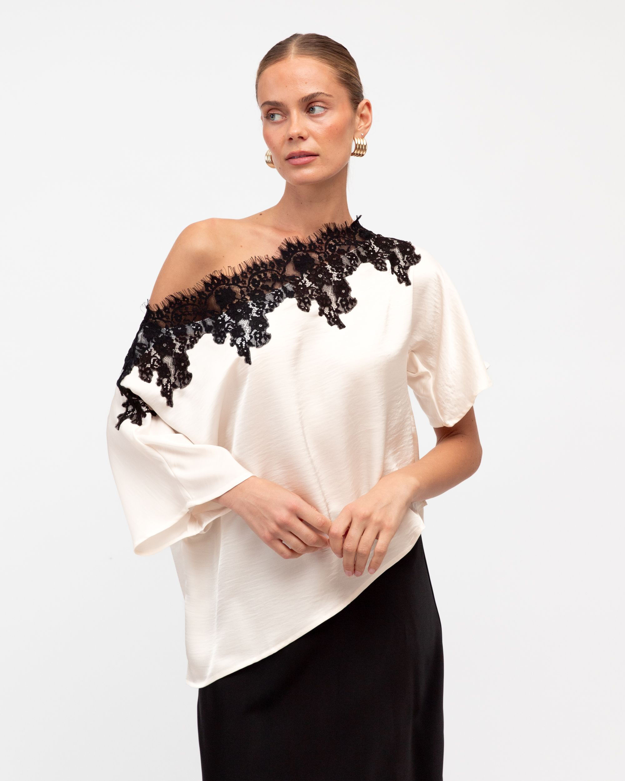 WHITE CLOSET / LIBERTY LACE SATIN TOP / WHITE / TF11809