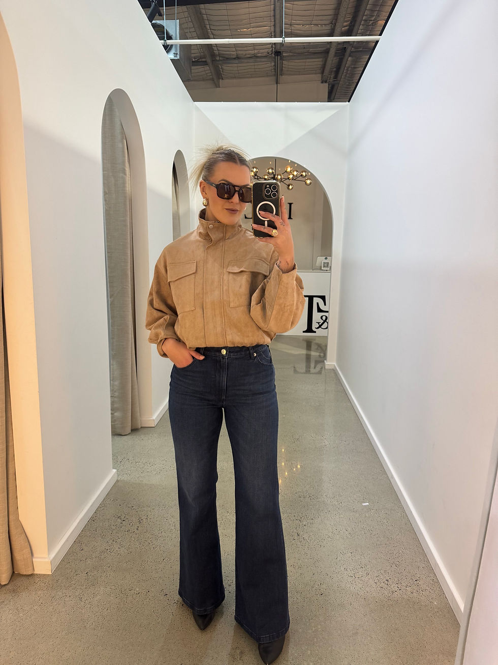 Thumbnail: BY FRANKIE / BEIGE FAX SUEDE JACKET / 889-3