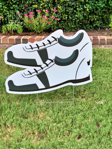 SPORTS SHOES