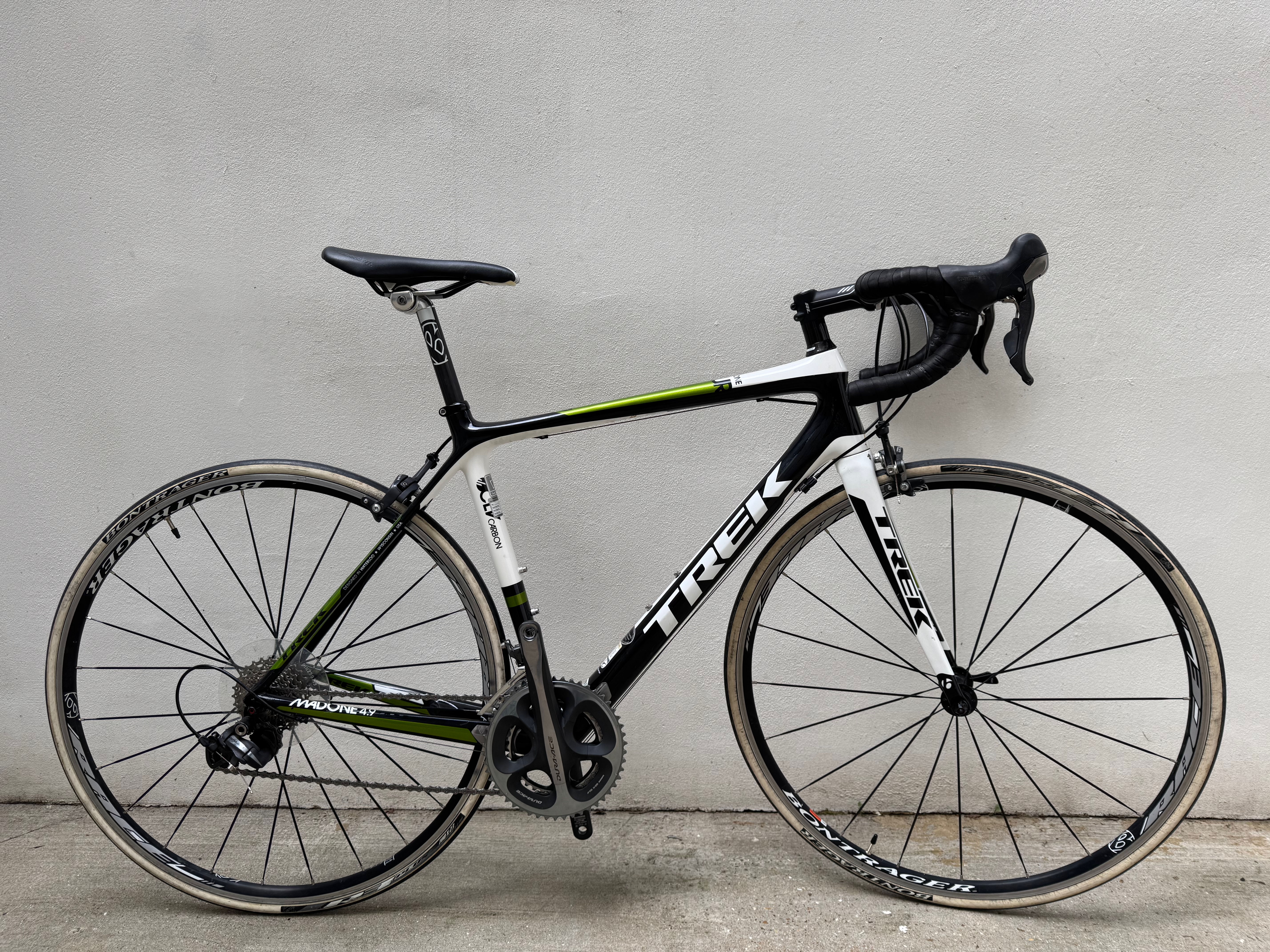 Trek Madone 4.9 Dura Ace Carbon Road Bike (21"/54cm)