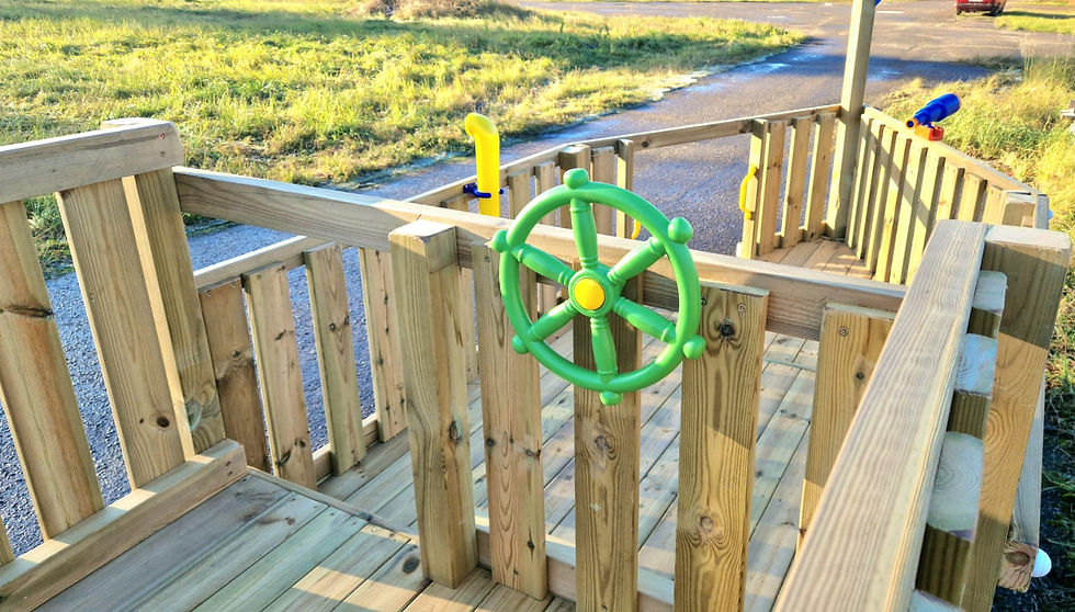 Sīktēls: Bērnu rotaļu laukums Kuģis