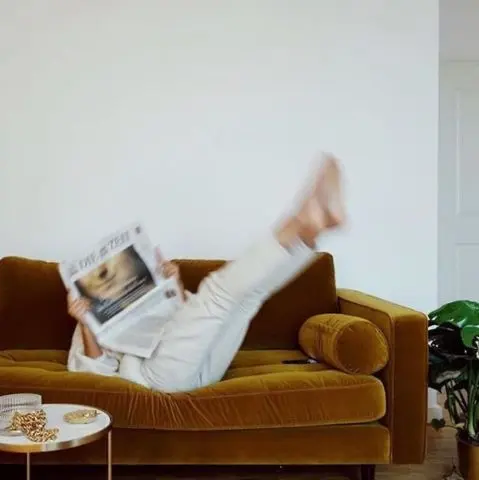 Rectangle 38.png