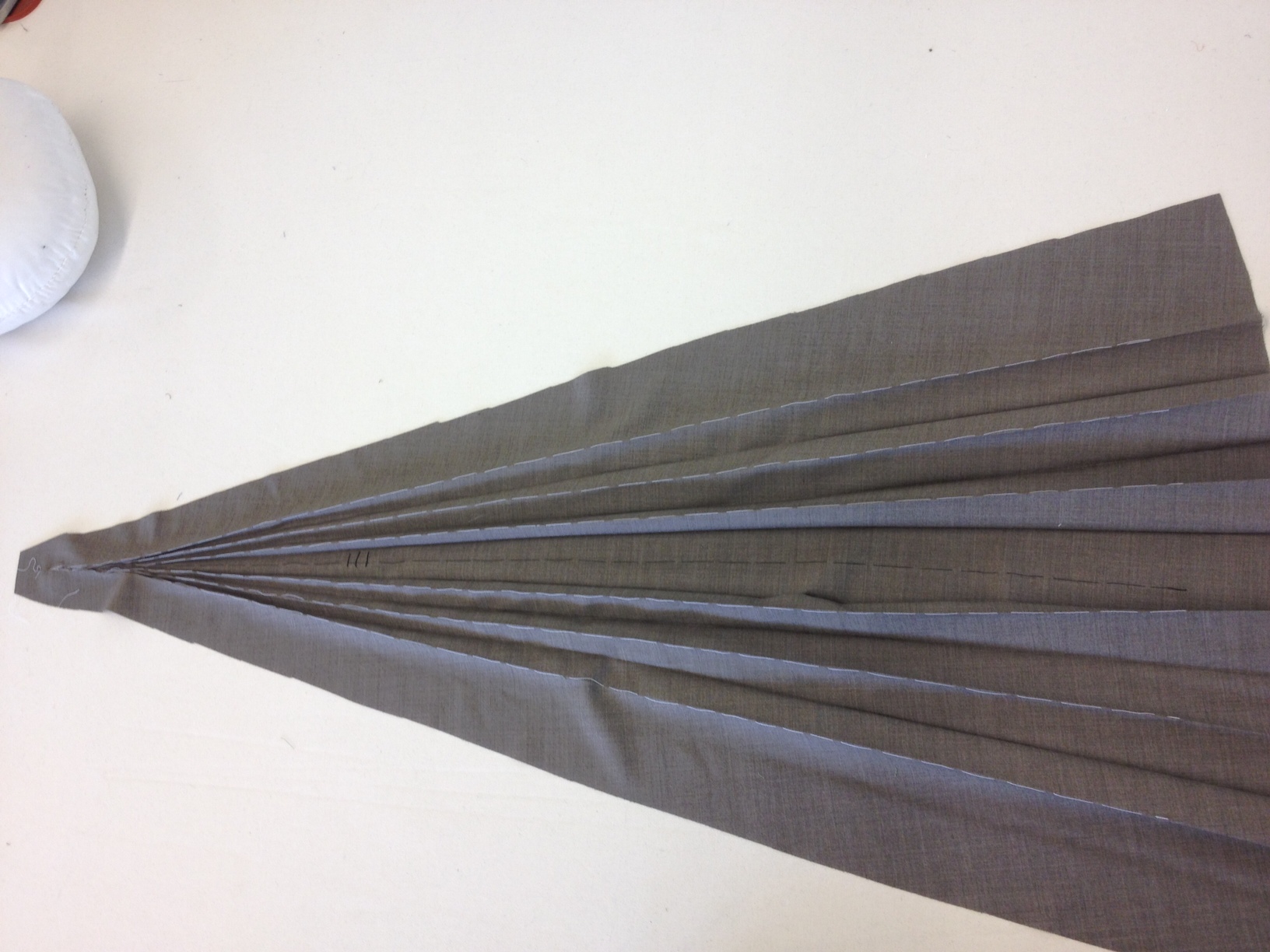 fan pleats