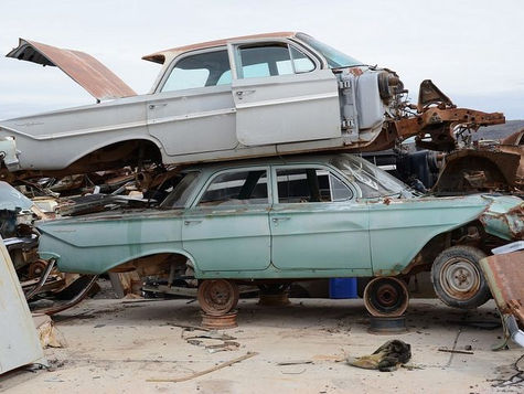Touring a Junkyard: What to Expect and How to Prepare