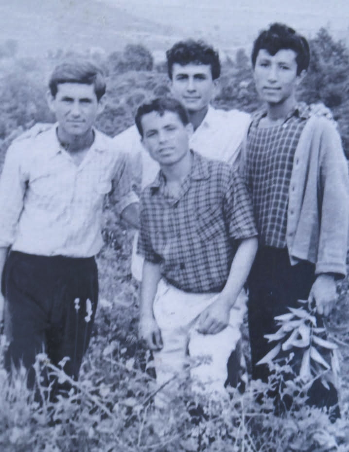 Në foto: Dalan Luzaj, Veli Hodaj, Novruz Abilekaj, Xhevair Spahiu