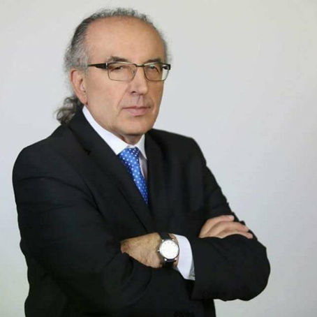 NMT MBRETI I SHQIPTAREVE AHMET ZOGU, si gjuhë letrare vendosi të folmen e Elbasanit