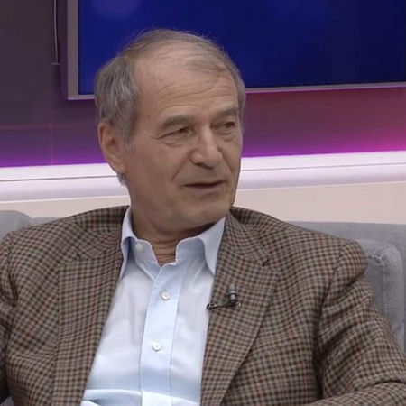 ZËRI DRAMATIK I NDËRGJEGJES OSE 
I PËRKULEM FLIJIMIT TËND DHE DHEMBJES SATE