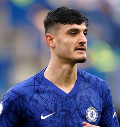 Chelsea konfirmon kontratë të re pesë-vjeçare për Armando Broja