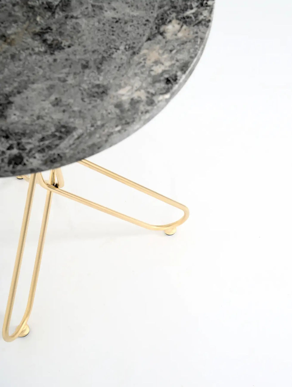 Miniatura: Mramorový Stůl Cota