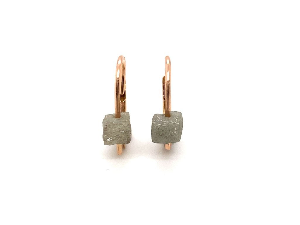 Rose gold earrings with RAW diamond 2.35 ct in light gray color