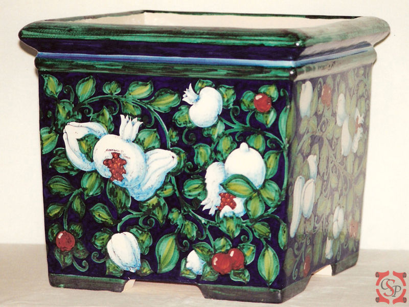 Thumbnail: Gozzante Flowerpot #14