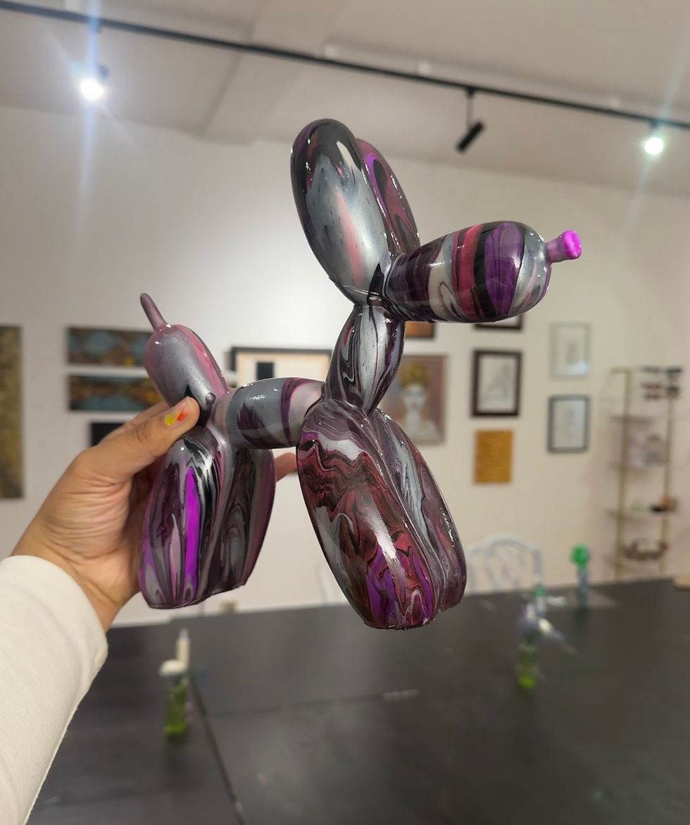 Paint Pouring Workshop: Canvas & Fluid Bears