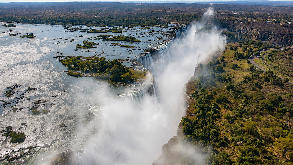 zimbabwe-victoria-falls-waterfall.png