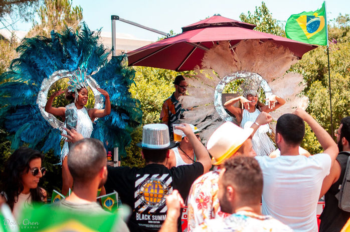 ערב בסגנון ברזיל
ערב בסגנון ברזילאי
מסיבה ברזילאית
קונספט ברזיל
רקדניות ברזילאיות