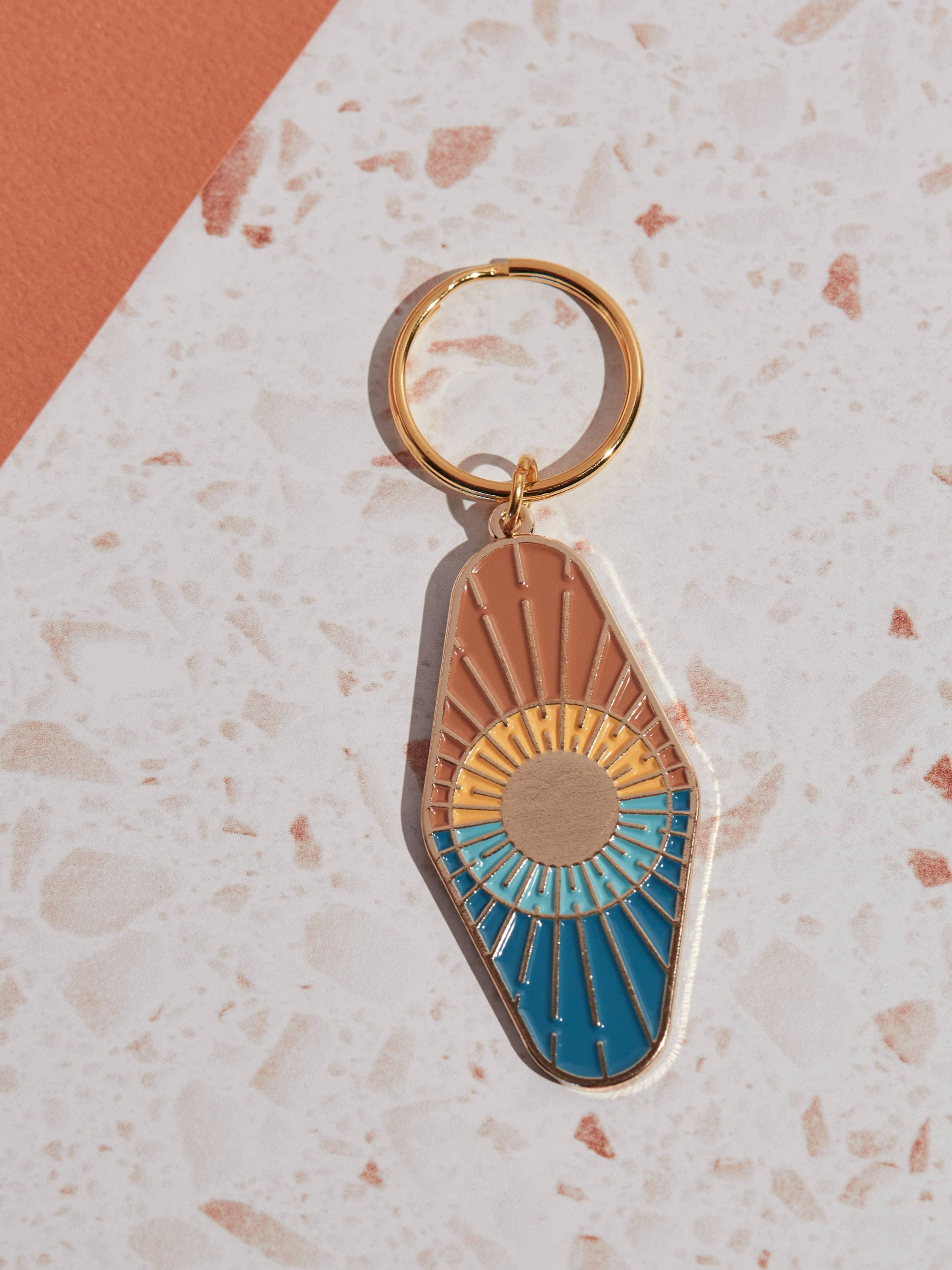 Enamel Keychain „Sun & Sea“