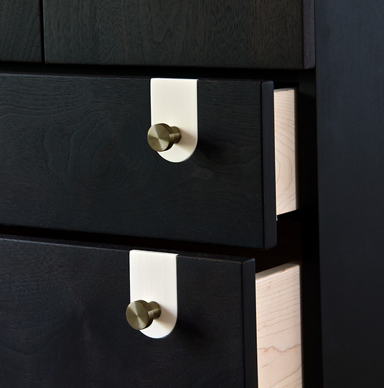 essex-tallboy-detail-knobs_edited.jpg
