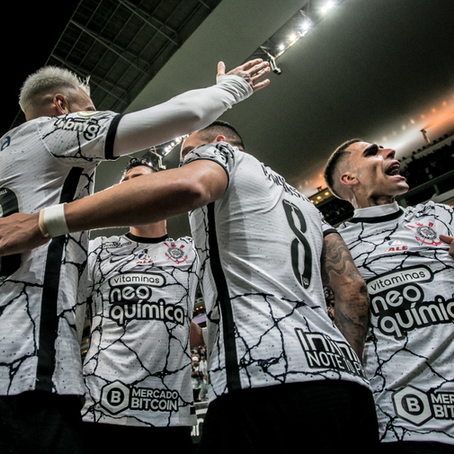 time do corinthians comemora gol