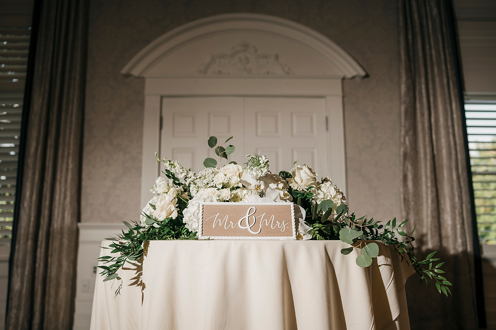 Michelle & Tom's sweetheart table by Willow & Thistle.