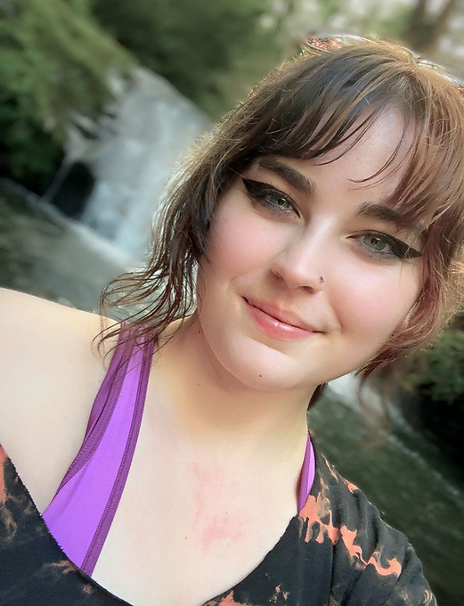 Iliana Wooten-20 years old