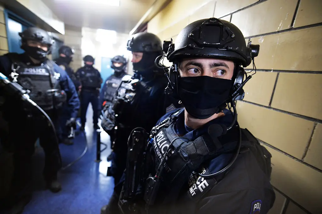nypd-emergency-service-unit-training-23.webp