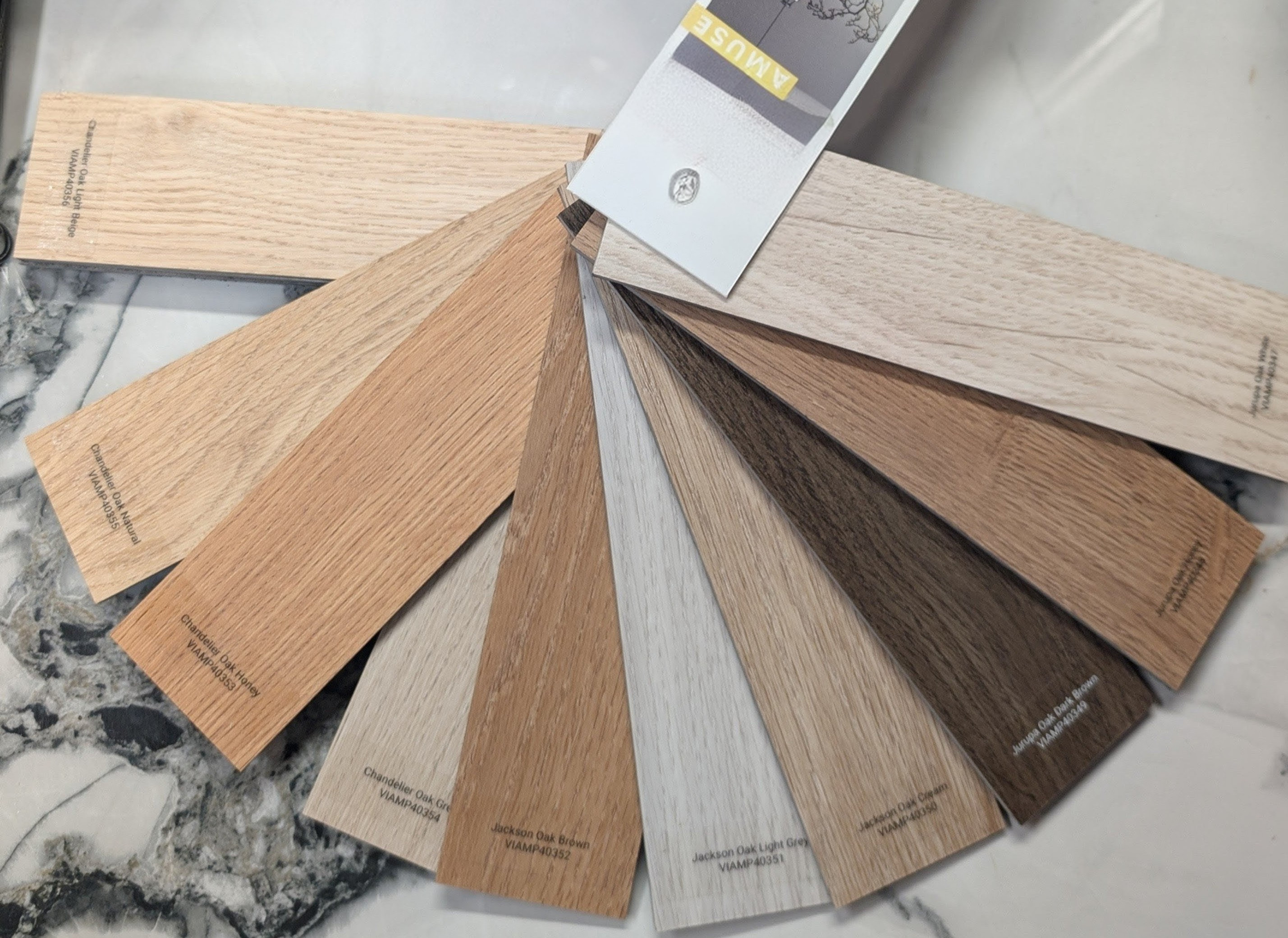 Pavimento spc effetto legno 120x60cm spessore 4mm