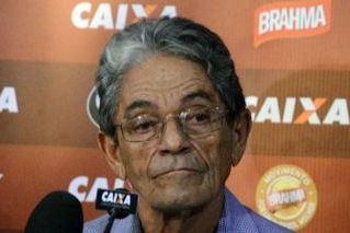 "Ninguém tem dois Kiezas ou dois Marinhos no futebol", diz presidente do Vitória