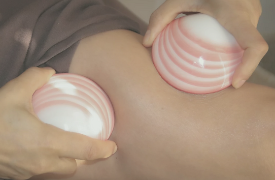 Offrez-vous un moment de bien-être profond grâce à une relaxation du système nerveux central et musculaire.