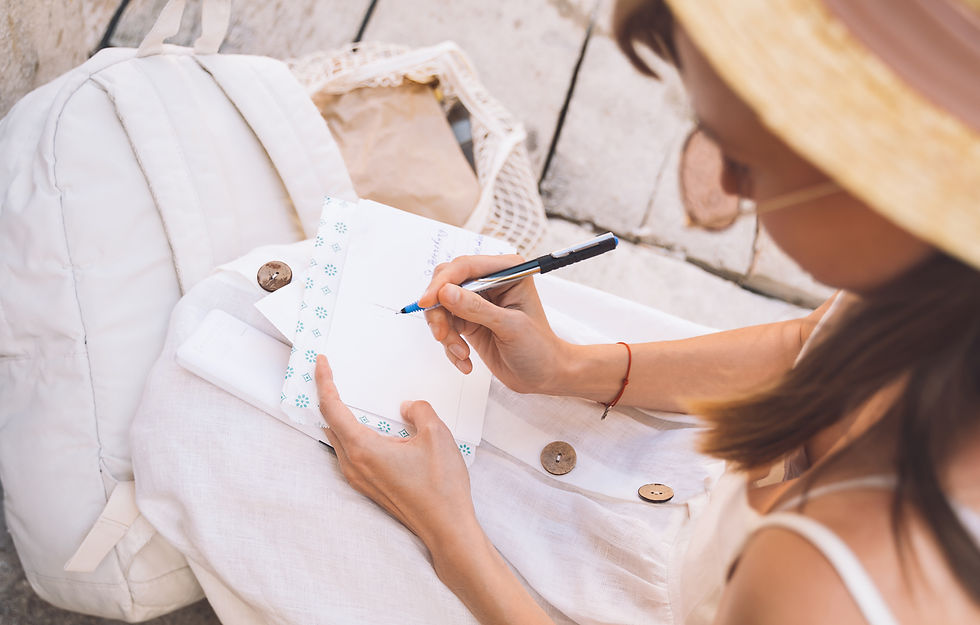 tracking food and symptoms in a diary to identify patterns in health