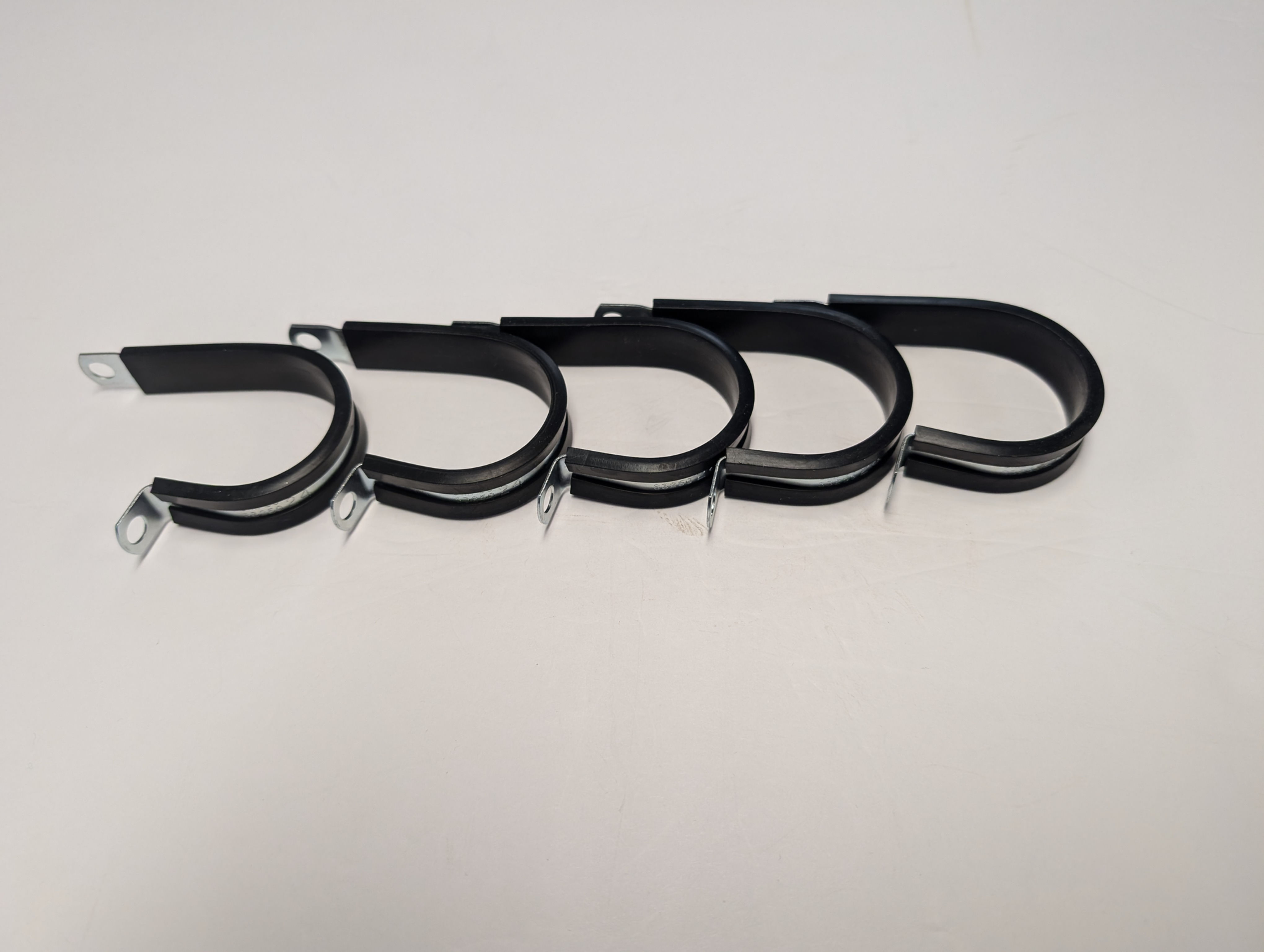 1 1/2" Cushioned Clamp Metal 1/4" Hole 1/2" Wide