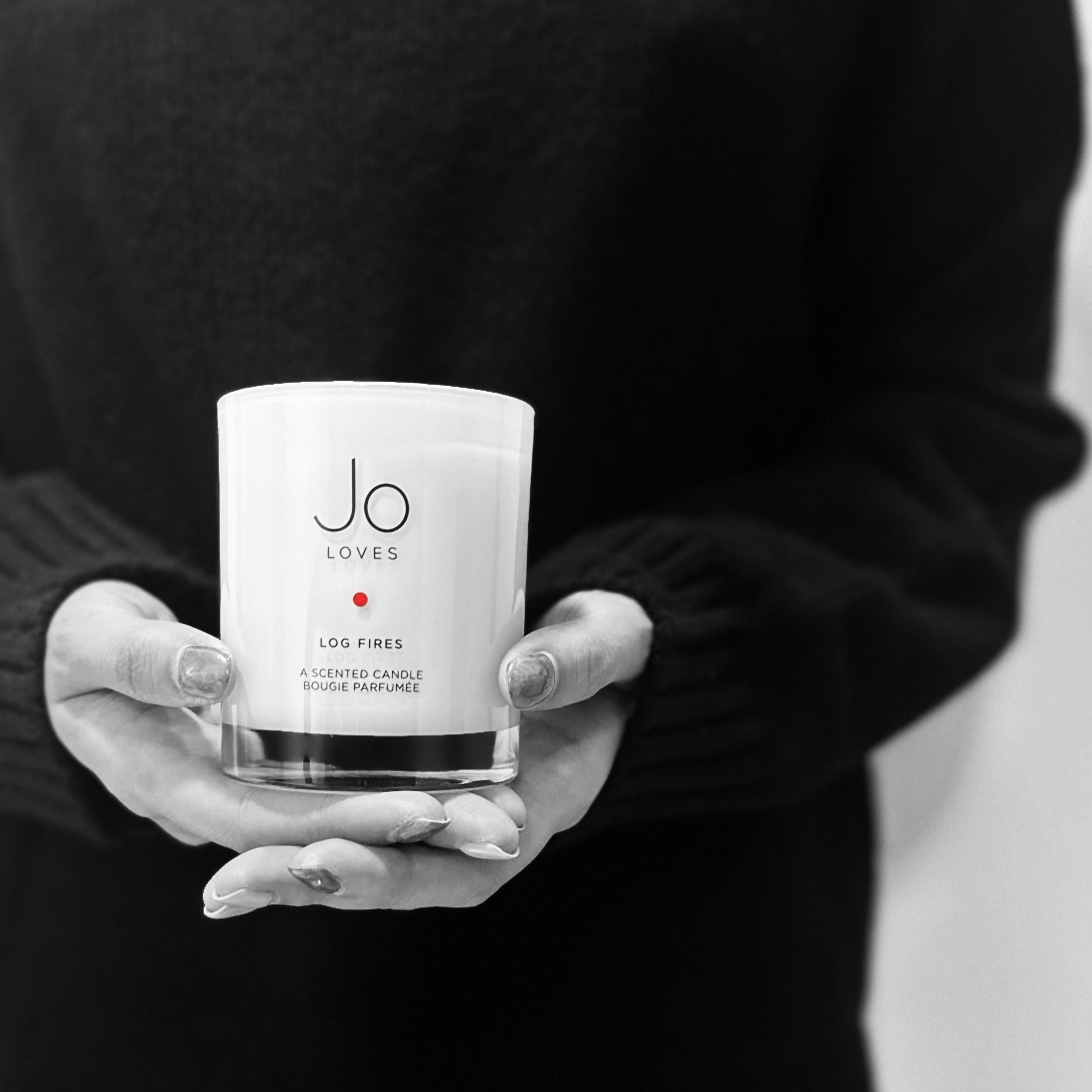 Jo Loves - Log Fire中性木質調蠟燭 185g