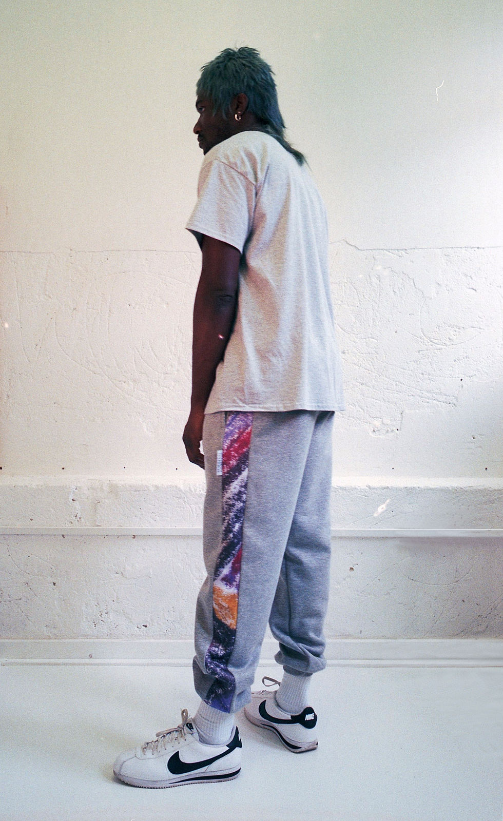 Thumbnail: GREY OIL / SWEATPANTS