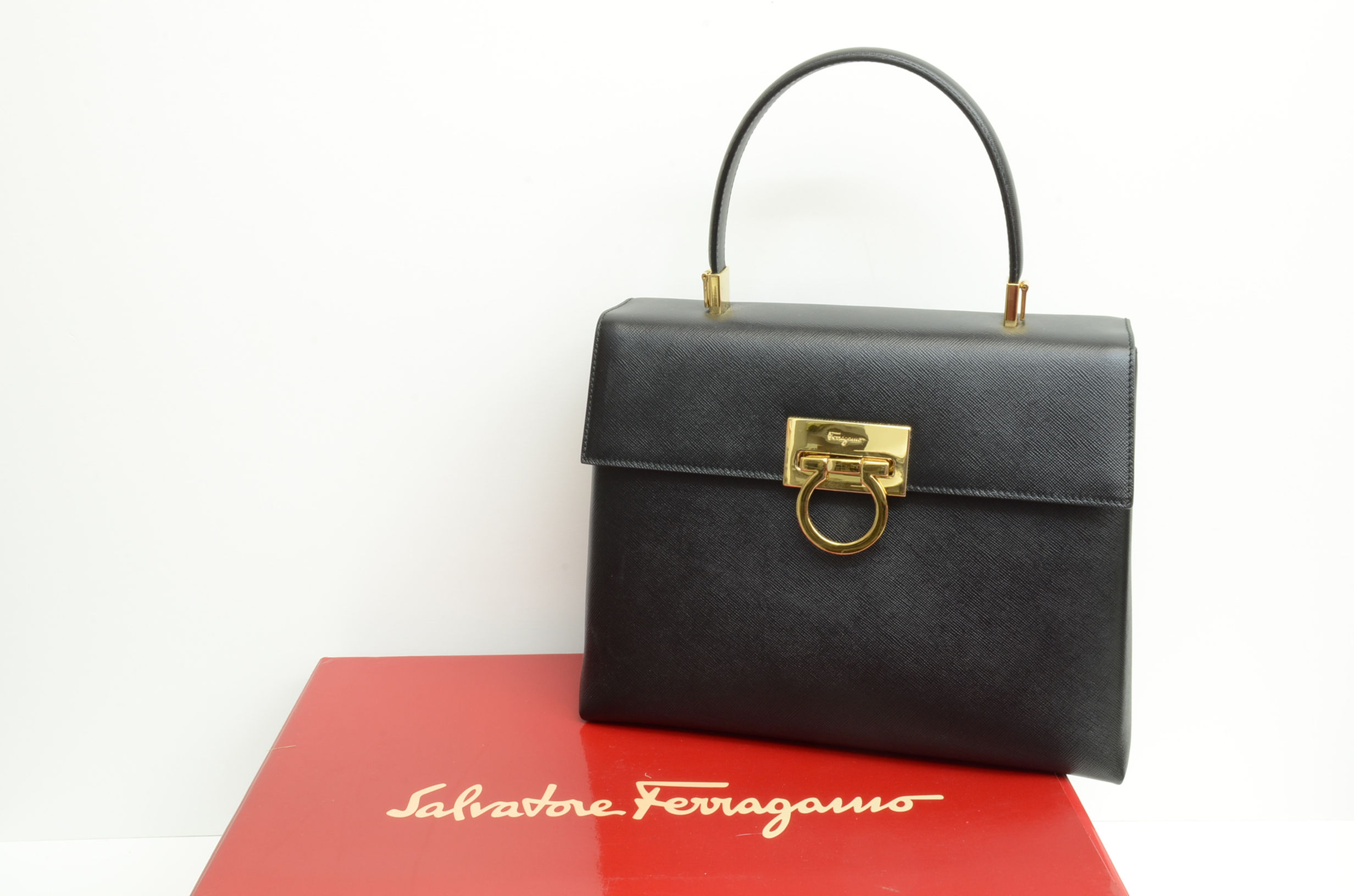 Authentic Ferragamo Leather Handbag GP Gancini Fold Lock Black Vintage Purse