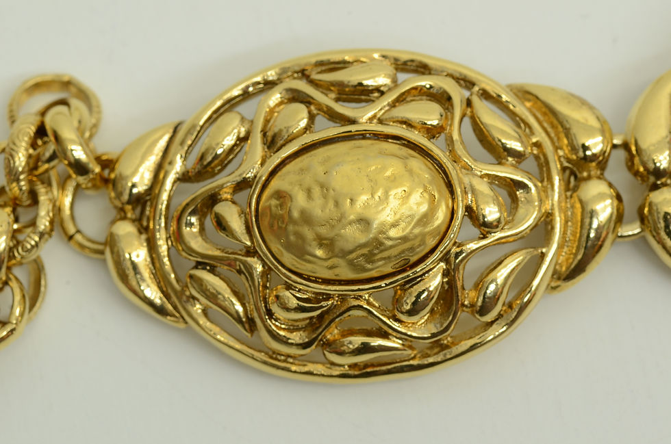 Thumbnail: Authentic Yves Saint Laurent Oval Swirl Emblem Necklace Clip Earring YSL Jewelry
