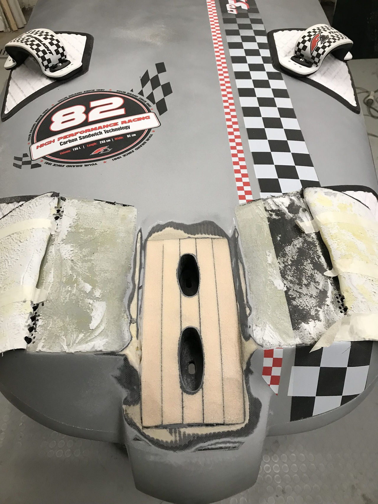 windsurf foil box