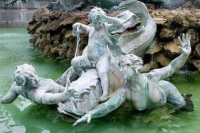 Bordeaux, France, Quinconces, fountain, Holman Photography, travel photographer