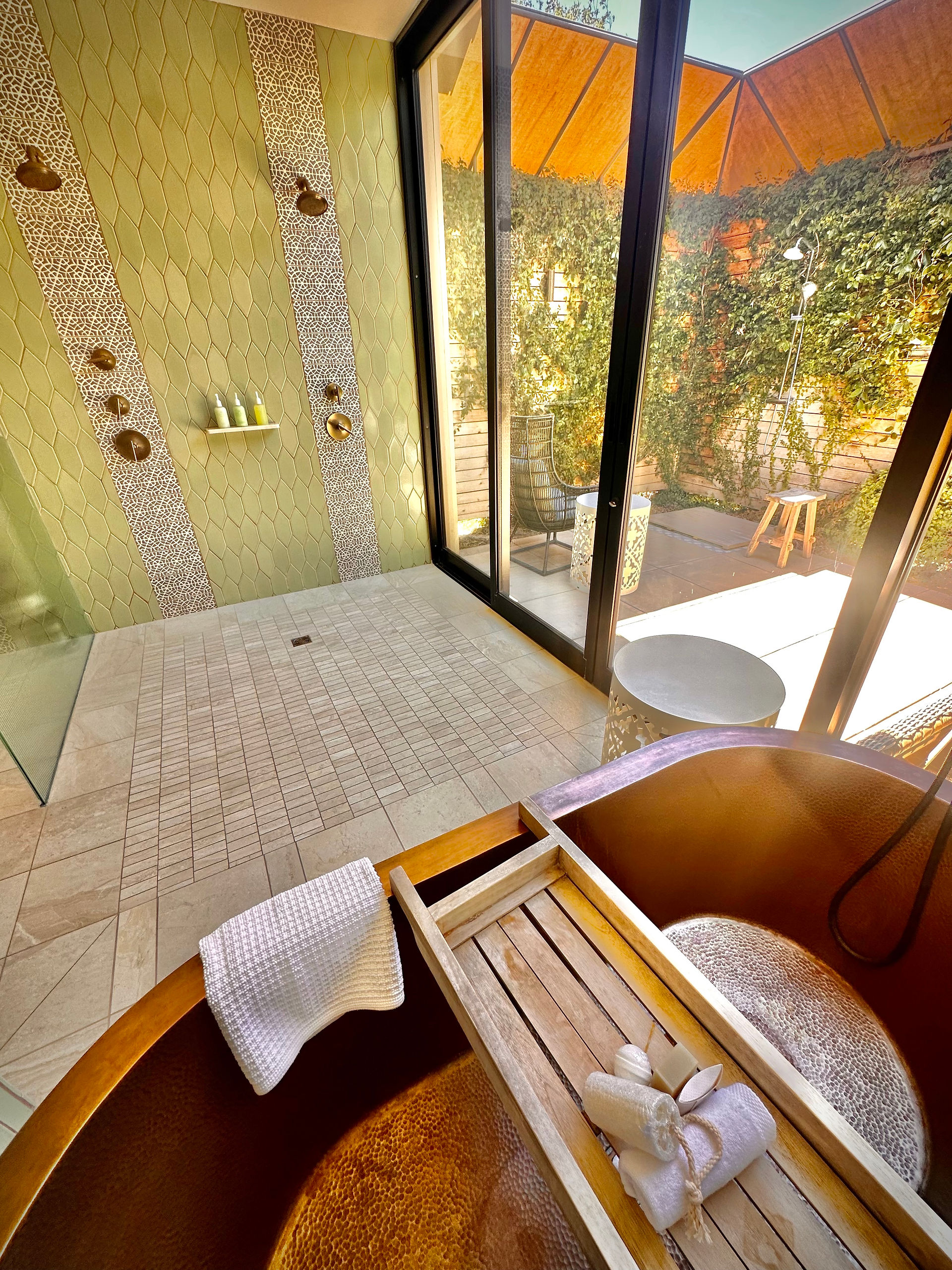 Bernardo Suite bathroom,Bernardus, carmel valley, vluxury travel, boutique hotels, luxury hotels, travel planner, best hotels carmel, viewfinder travel, 