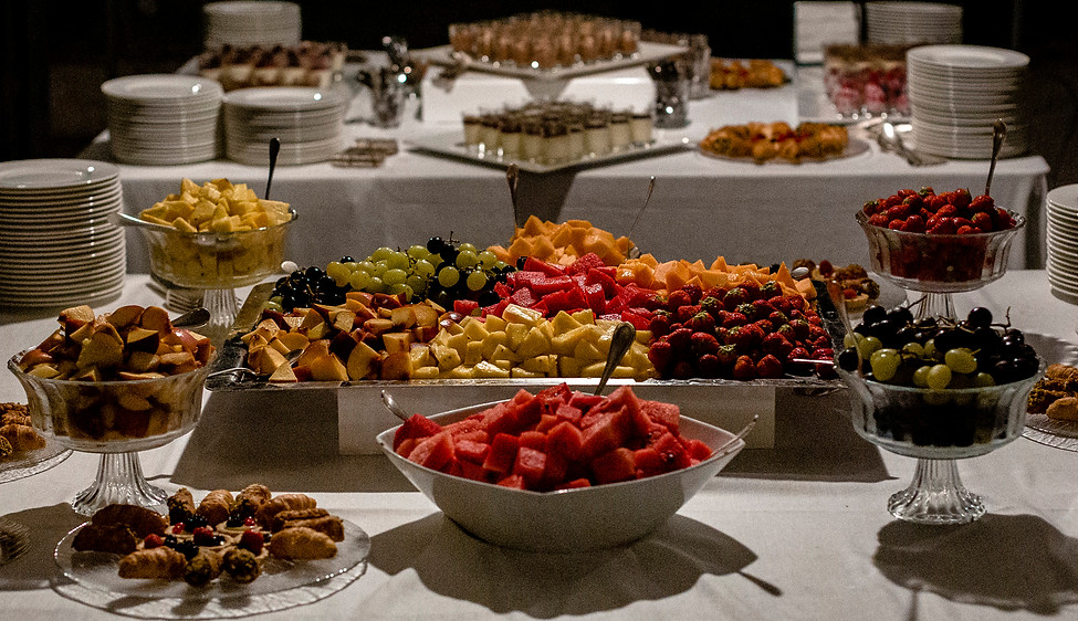 Buffet di frutta serale a Villa Trivulzio
