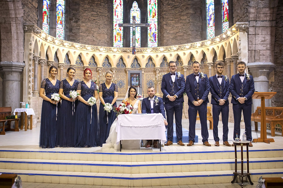 couple celebrating their wedding in Ireland group photo after ceemony