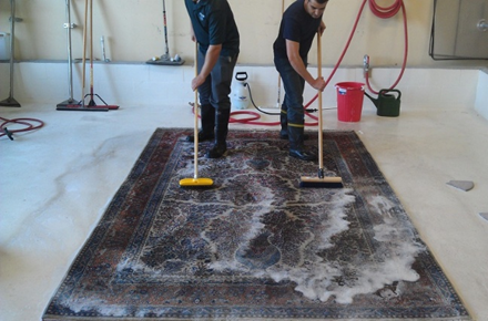 Right Solutions for Three Common Carpet & Rug Cleaning Mistakes