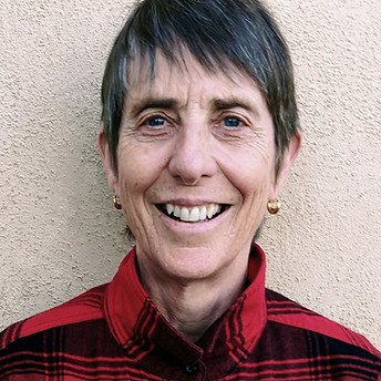 holly head shot best 2.jpg