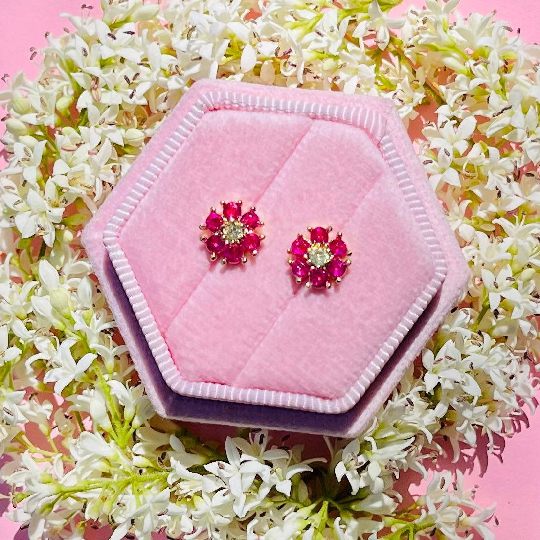 Flower studs