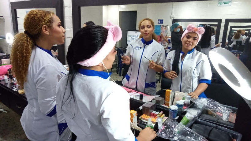 Cosmetología en envigado.jpeg