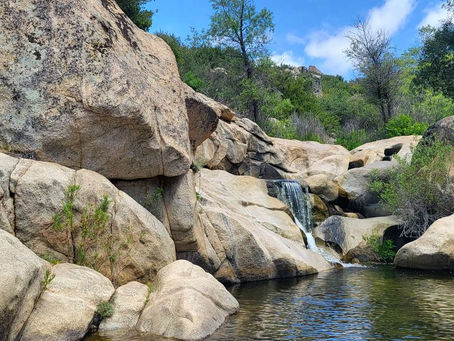 Pathways to Faith: Christian Adventures in the Wilderness