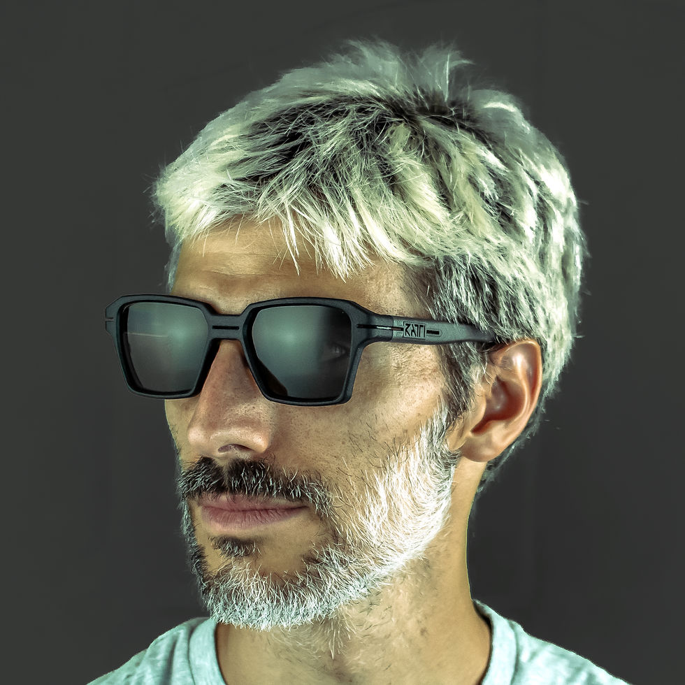 Thumbnail: LIVIA - Green