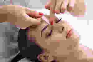 brow bar digital marketing, loyalty rewards for brow bars