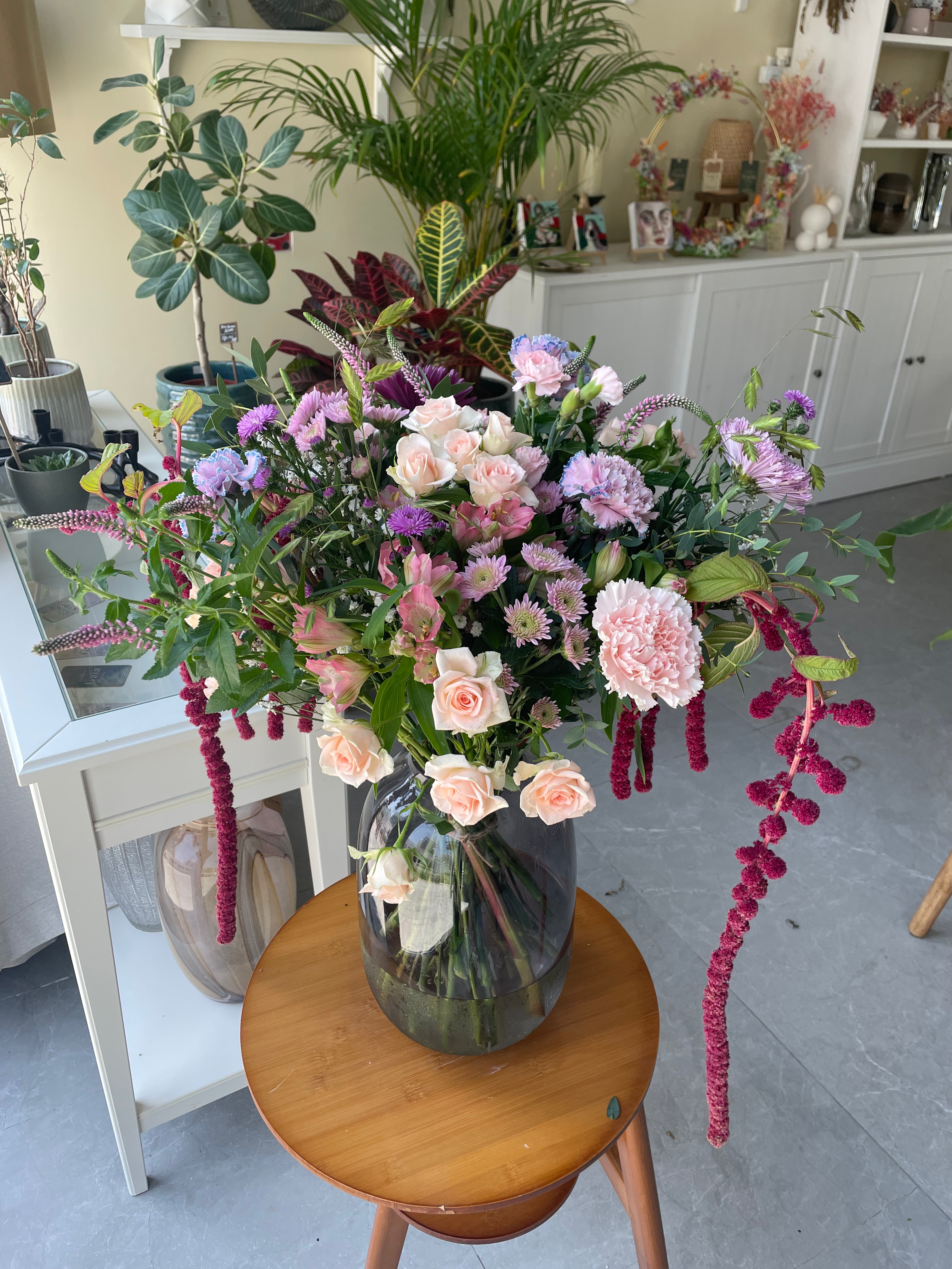 Emy : Bouquet of fresh, colorful flowers (Large size)